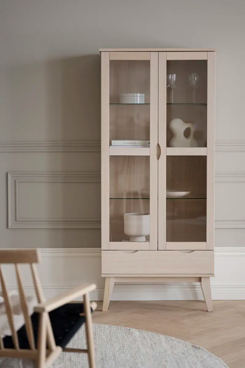 Briar Glass Cabinet Whitewash
