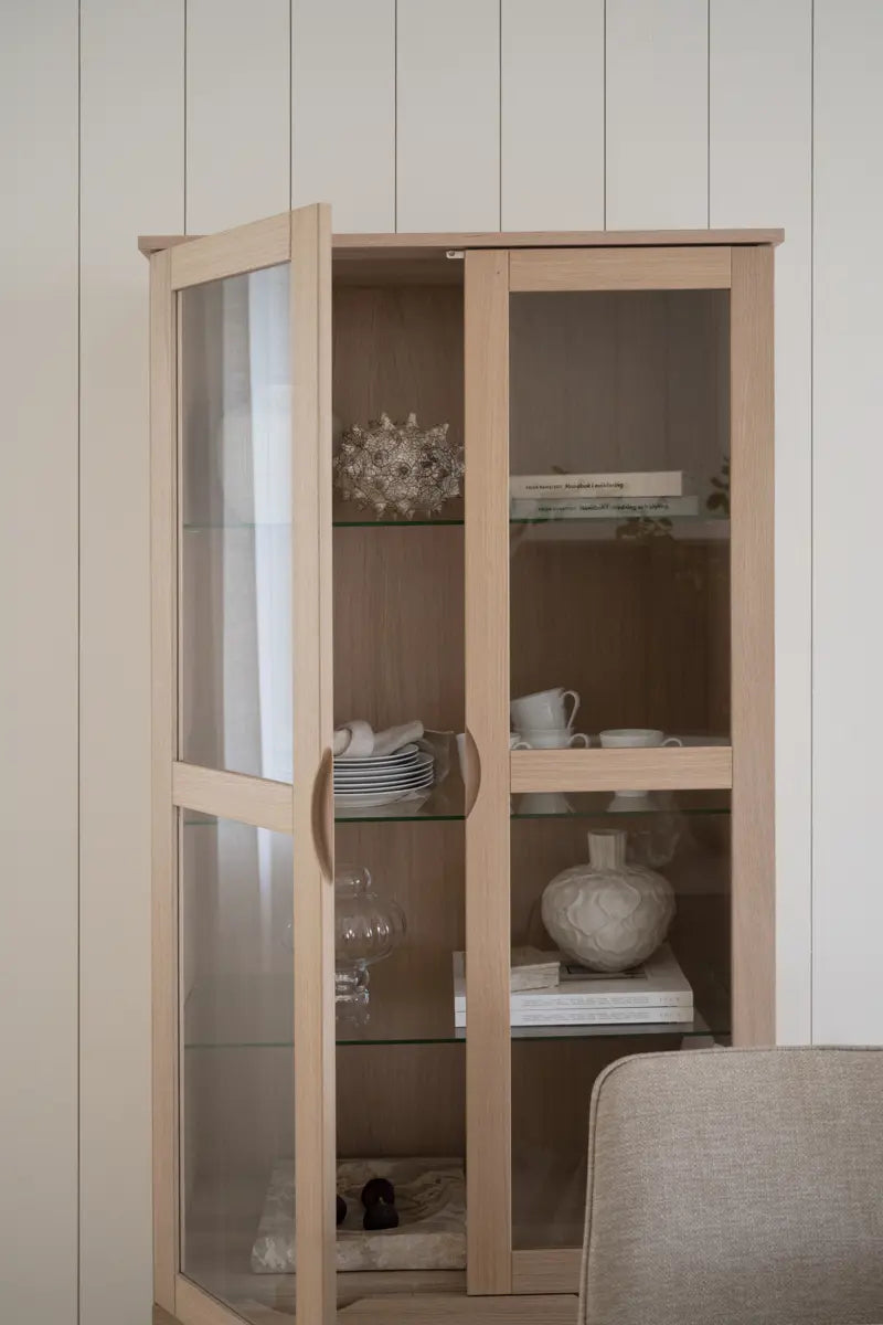 Briar Glass Cabinet Whitewash