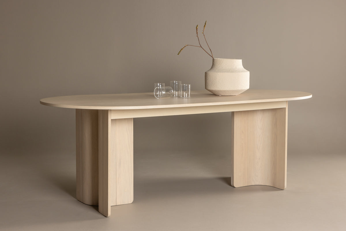 Montréve Dining Table Beige Oval 220x100