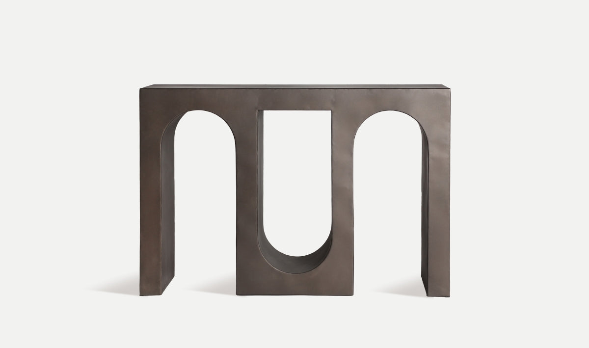 Calvére Console Table