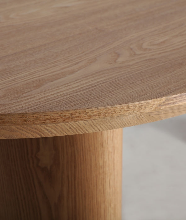 Vivara Dining Table