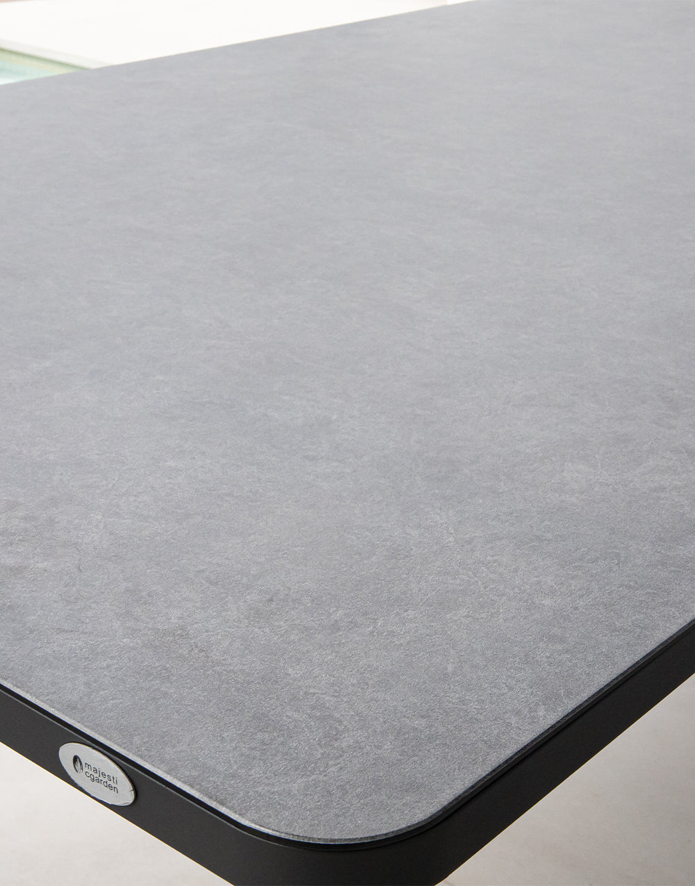 Outdoor Table Linea Anthracite