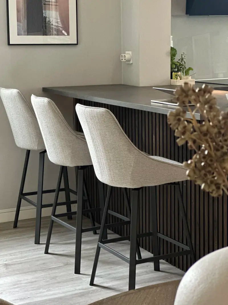Grace Barstool Beige/Black (Swivel)